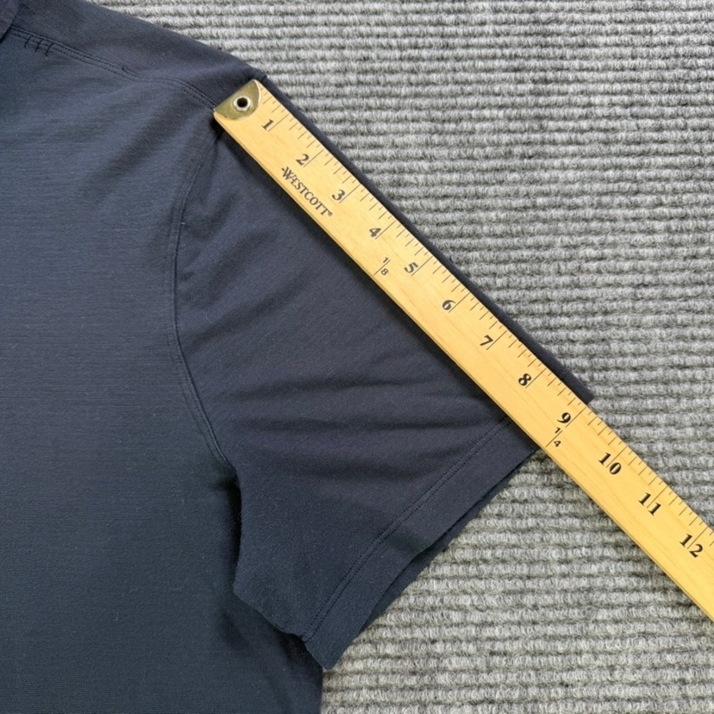 Lululemon Short Sleeve Polo Shirt Mens Medium Grey Technical Golf Work Top READ - Picture 8 of 9